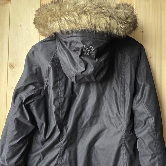 Aritzia TNA Avoriaz Parka Goose Down
Water Wind Proof Winter Jacket
Womens XL - Picture 15 of 16